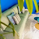 Luna - Cosy 50m2 - Place Parking Prive -ascenseur - Position Gare - Pompidou - Nouvelle - 2 A 4 Personnes *