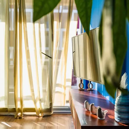 Luna - Cosy 50m2 - Place Parking Prive -ascenseur - Position Gare - Pompidou - Nouvelle - 2 A 4 Personnes Metz