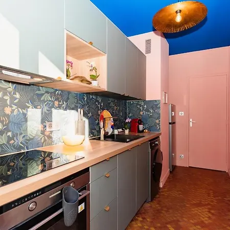 Appartement Luna - Cosy 50m2 - Place Parking Prive -ascenseur - Position Gare - Pompidou - Nouvelle - 2 A 4 Personnes
