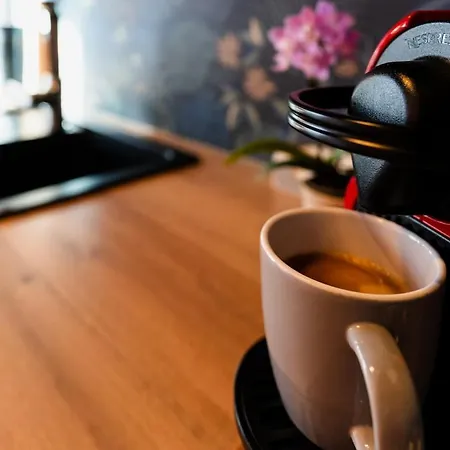 Luna - Cosy 50m2 - Place Parking Prive -ascenseur - Position Gare - Pompidou - Nouvelle - 2 A 4 Personnes *