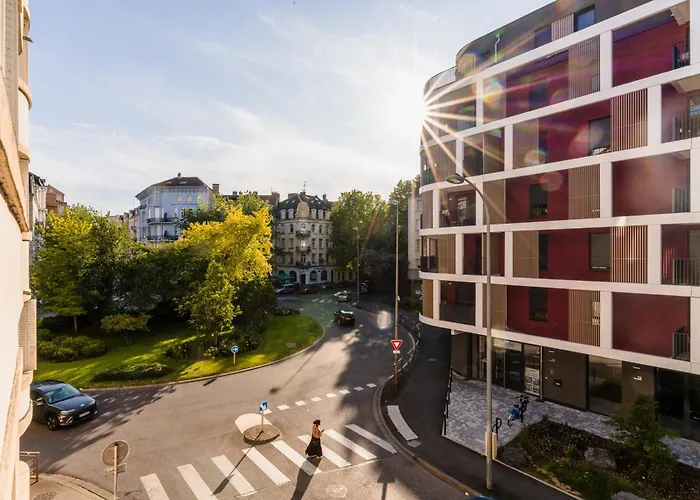 아파트 Luna - Cosy 50m2 - Place Parking Prive -ascenseur - Position Gare - Pompidou - Nouvelle - 2 A 4 Personnes 메스