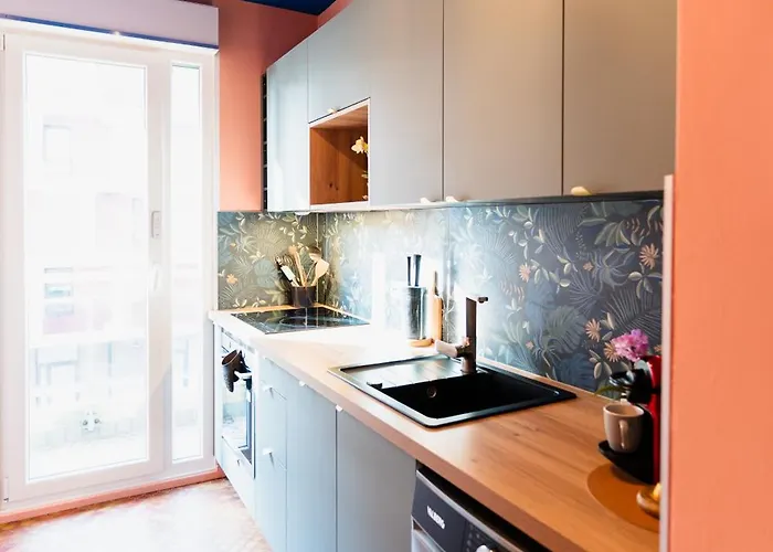 Luna - Cosy 50m2 - Place Parking Prive -ascenseur - Position Gare - Pompidou - Nouvelle - 2 A 4 Personnes 아파트